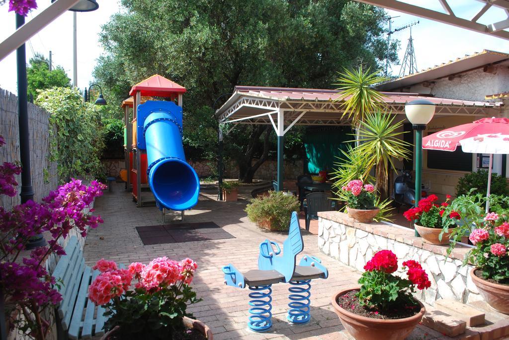 Camping Villaggio Saline Палинуро Екстериор снимка